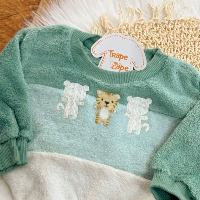 Conj. Casaco Tigre Baby e Calça de Pelinho - Verde e Off White